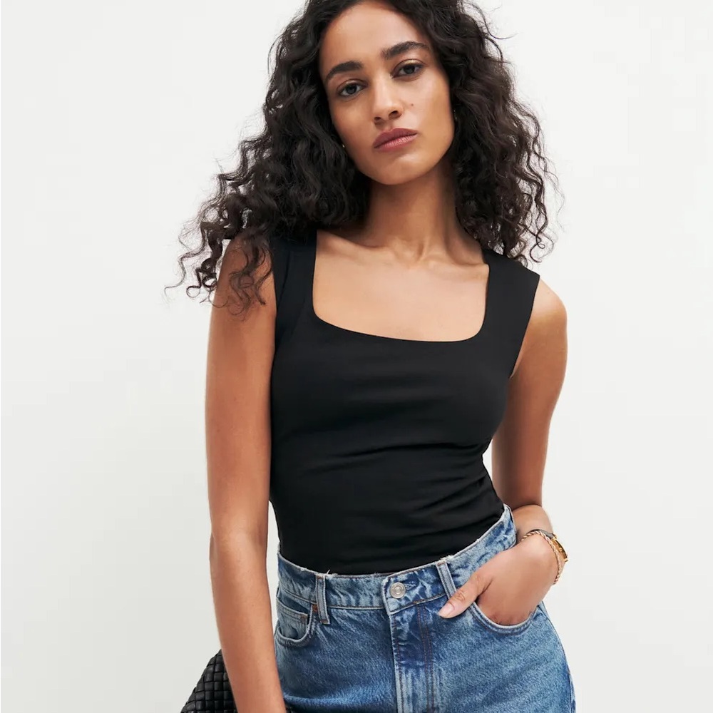 Reformation Keegan Top in Black size Medium